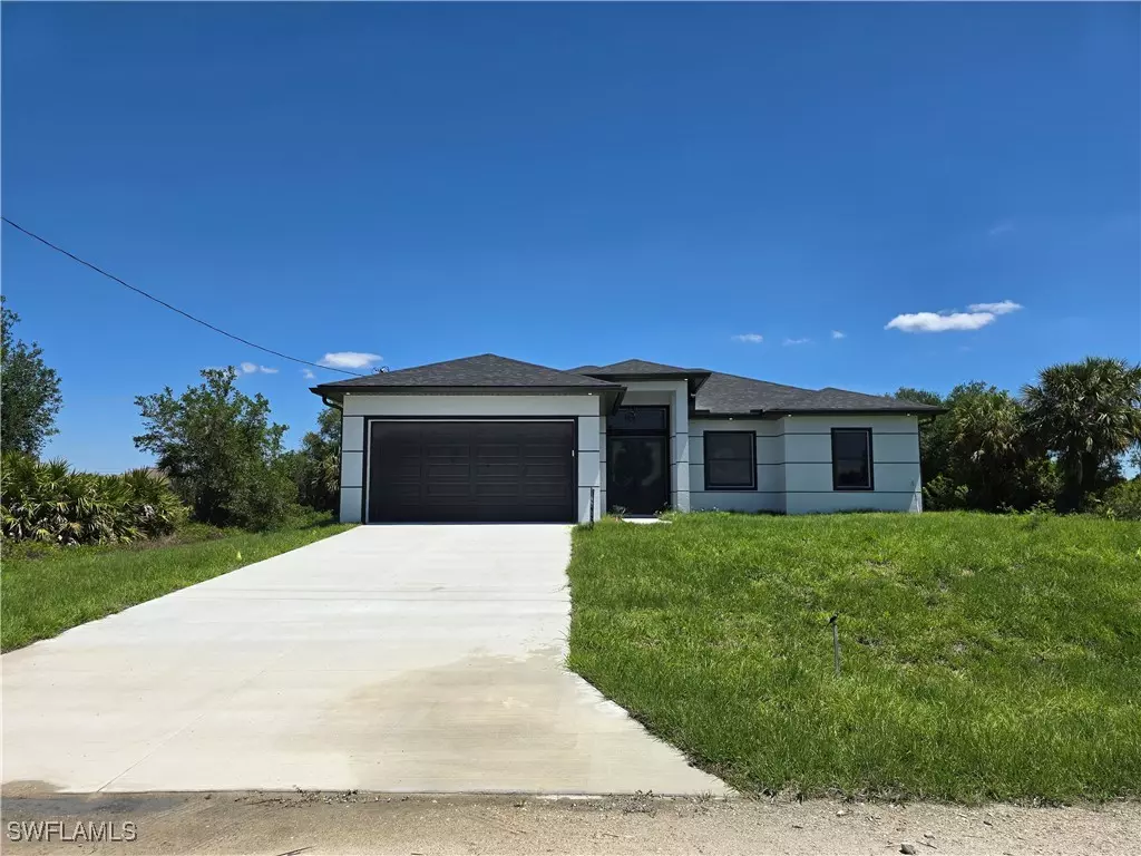 Lehigh Acres, FL 33974,1011 Harwood AVE S