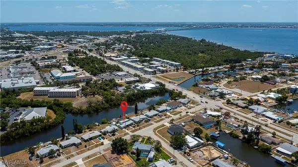 Port Charlotte, FL 33952,4238 Gardner DR