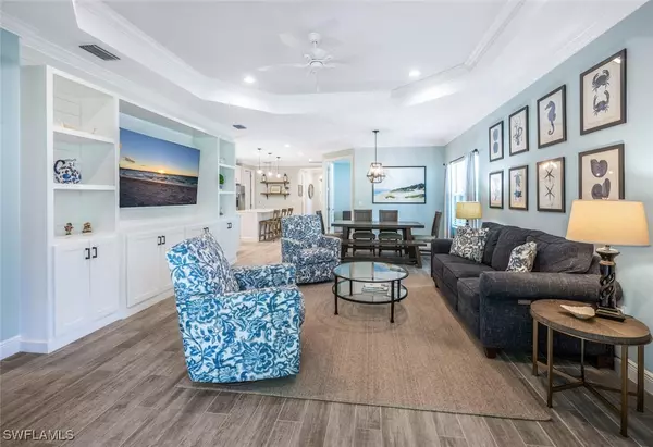 Naples, FL 34112,2211 Marquesa CIR