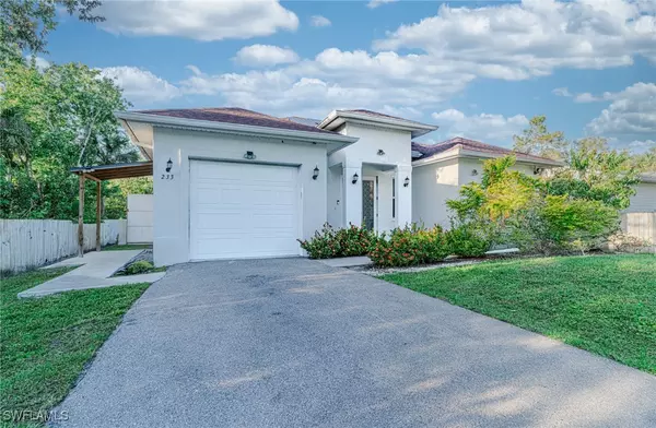 Naples, FL 34120,233 39th AVE NE