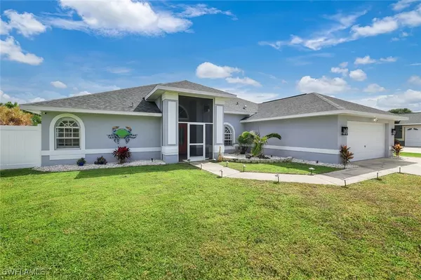 1912 Bolado Pkwy, Cape Coral, FL 33990