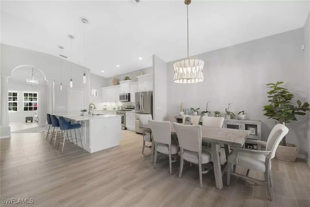 Miromar Lakes, FL 33913,10304 Porto Romano DR