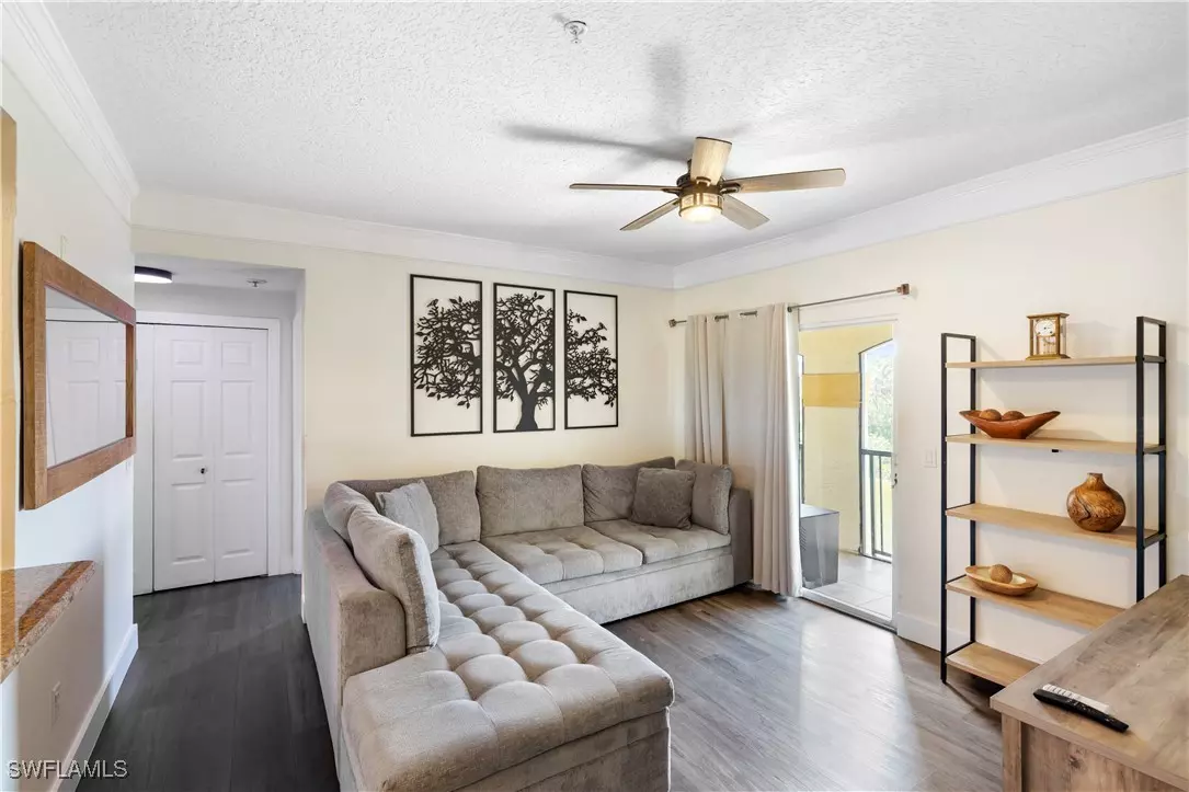 Fort Myers, FL 33913,11520 Villa Grand #1018