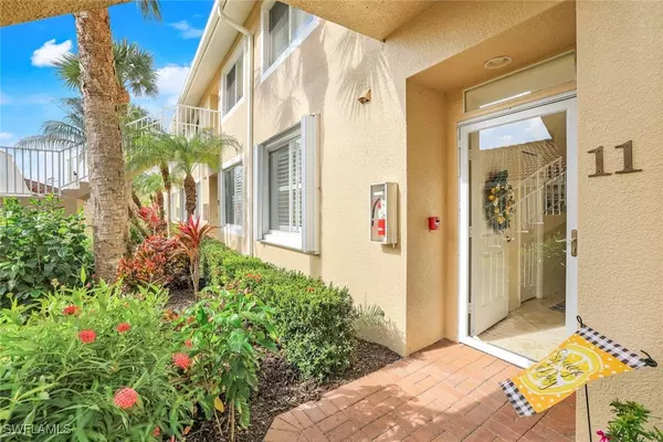 2350 Hidden Lake CT #8511, Naples, FL 34112