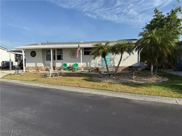 North Fort Myers, FL 33917,5533 Adam DR