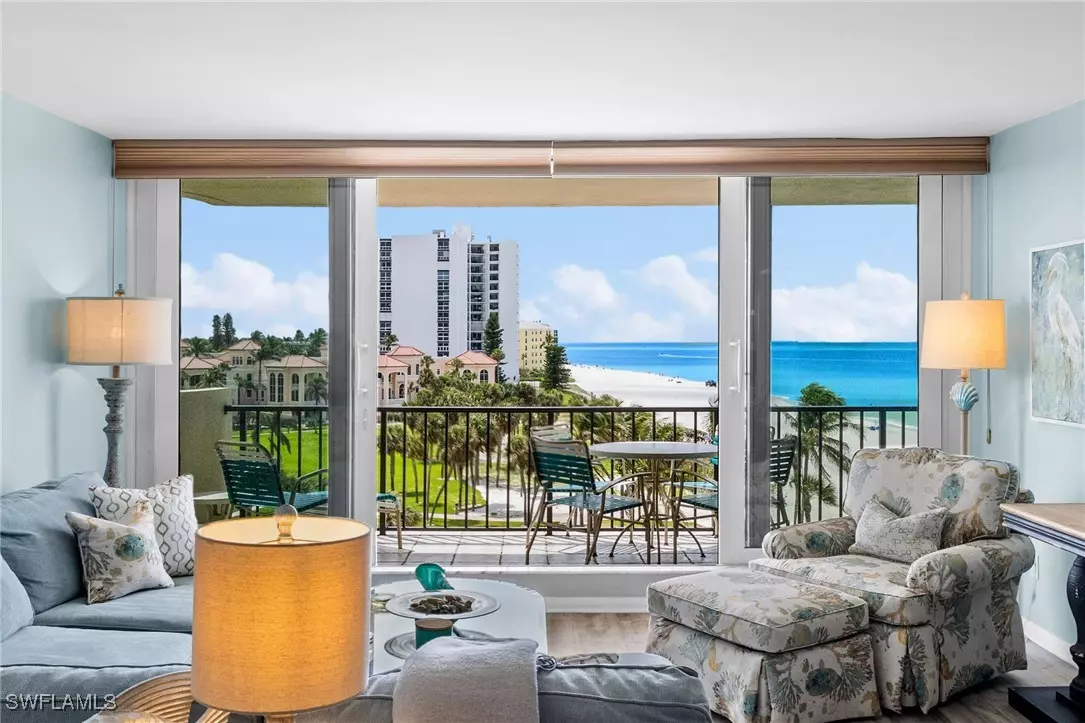 Naples, FL 34103,4001 Gulf Shore BLVD N #507