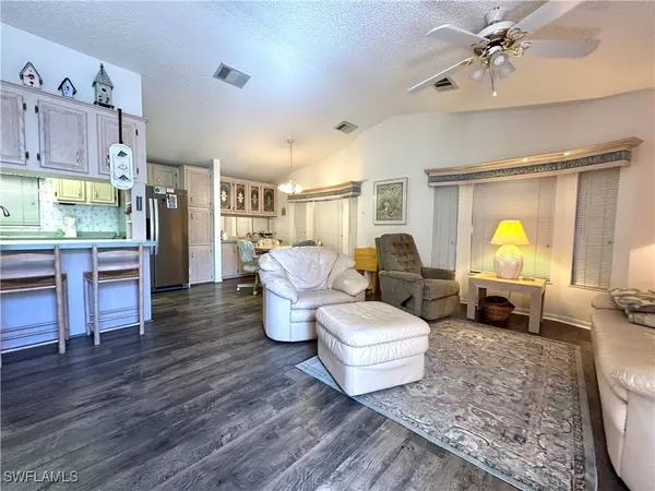 Estero, FL 33928,4711 Robert E Lee BLVD W