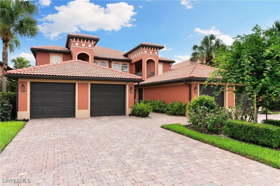 10021 Heather LN #803, Naples, FL 34119