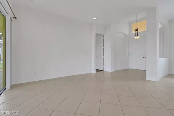 Naples, FL 34120,3283 Potomac CT