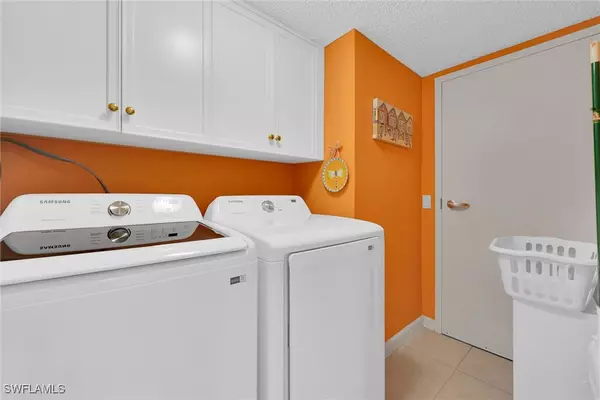 Naples, FL 34103,4041 Gulf Shore BLVD N #108