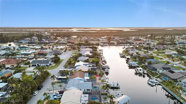Matlacha Isles, FL 33991,17638 Corallina DR