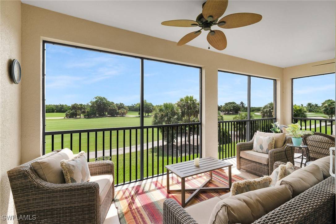 1286 Rialto WAY #9-202, Naples, FL 34114