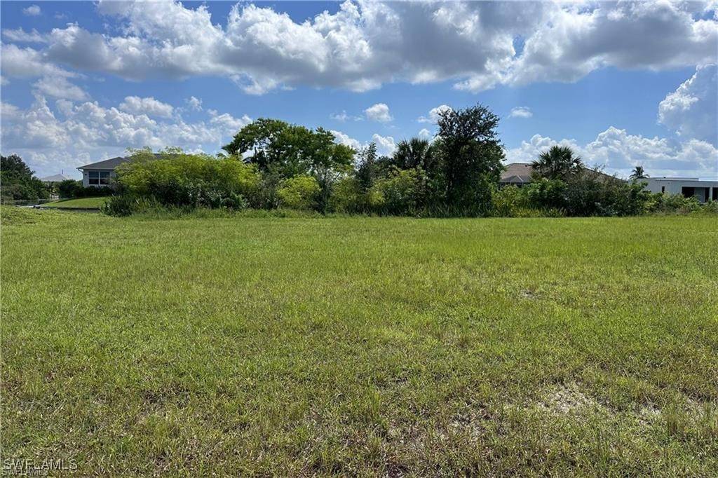 Cape Coral, FL 33909,1121 NE 5TH PL