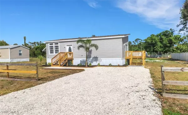 8093 Marx DR, North Fort Myers, FL 33917