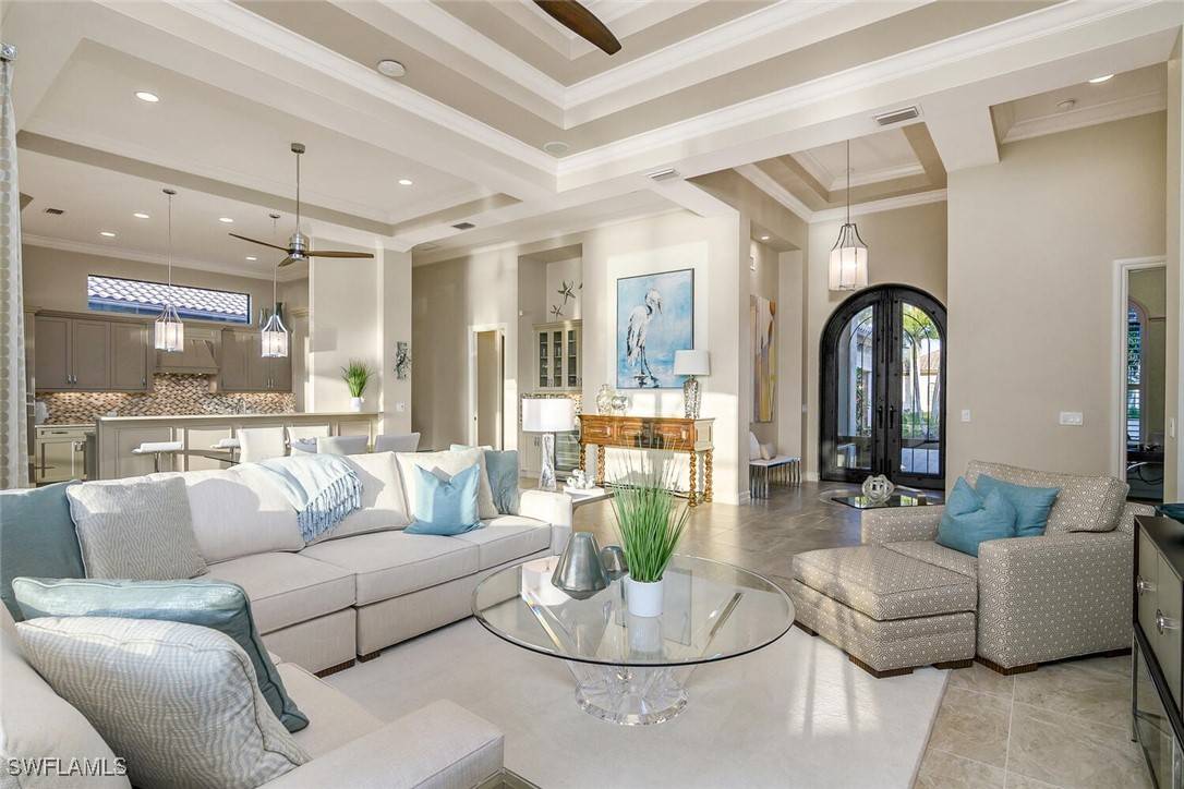 Naples, FL 34113,6652 Costa CIR