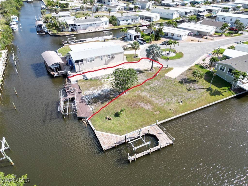 Fort Myers Beach, FL 33931,11431 Cypress LN