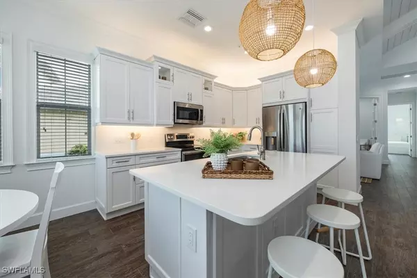 Naples, FL 34113,6541 Dominica DR #202