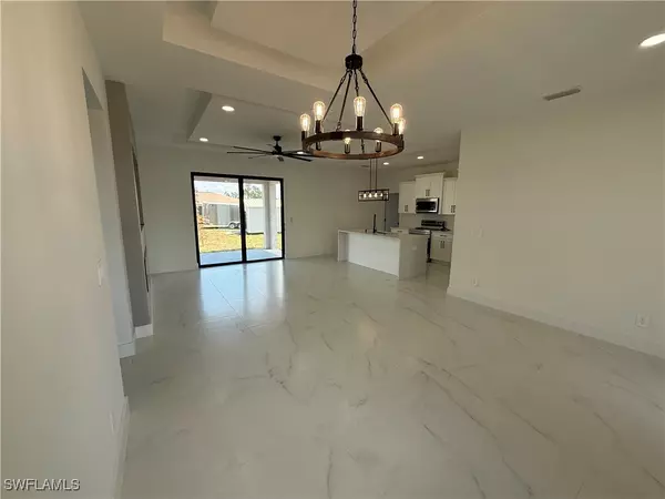 Cape Coral, FL 33909,2023 NE 9th PL
