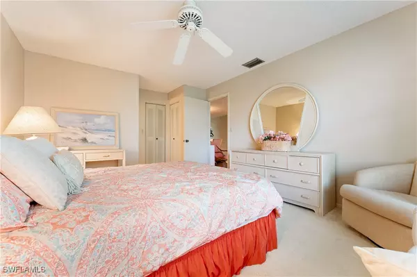 North Fort Myers, FL 33917,7086 Nantucket CIR #6