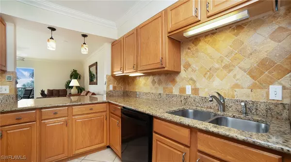 Naples, FL 34102,1666 Osprey AVE #204