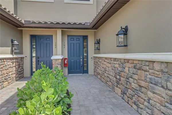 Naples, FL 34114,15327 Lucerna ST #103