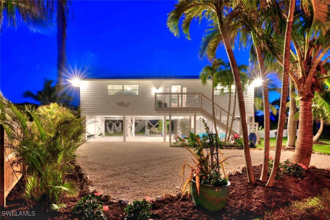 6093 Henderson RD, Sanibel, FL 33957