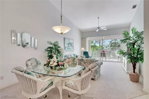 Naples, FL 34110,1180 Sarah Jean CIR #G202