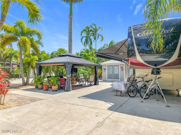 Fort Myers, FL 33905,10078 Ramblewood CT