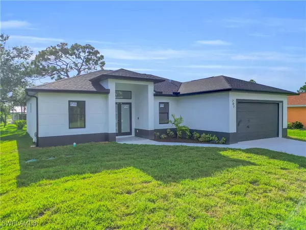 Lehigh Acres, FL 33971,207 Gerald AVE N