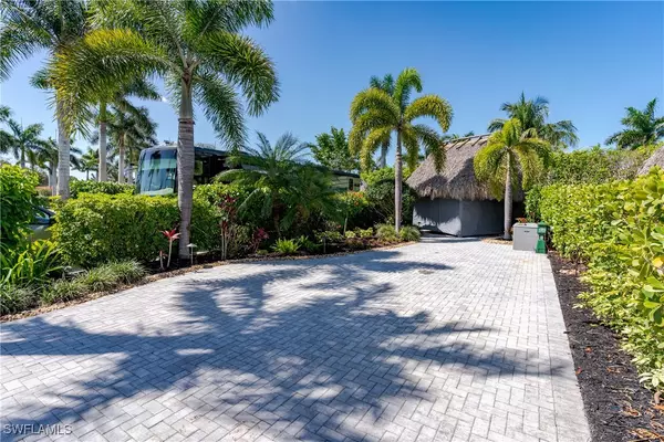 Naples, FL 34114,13568 Snook CIR