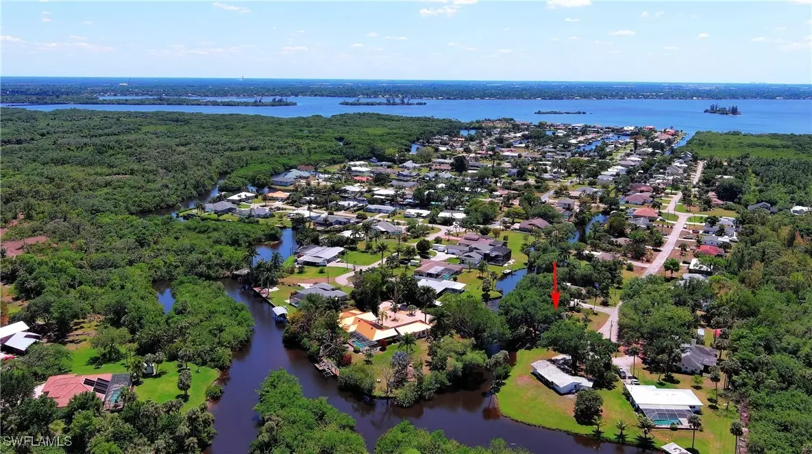 North Fort Myers, FL 33917,2466 N Westwood DR