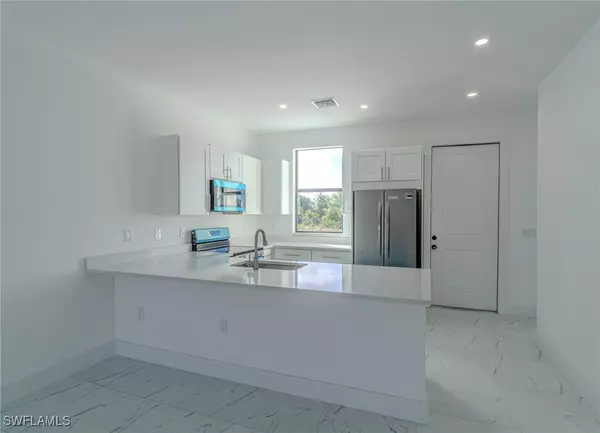 Lehigh Acres, FL 33974,179 Pennfield ST