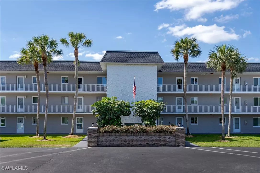 Naples, FL 34113,5515 Rattlesnake Hammock RD #205