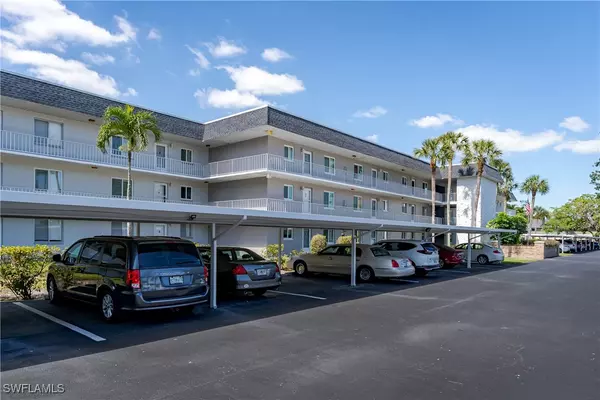 Naples, FL 34113,5515 Rattlesnake Hammock RD #205