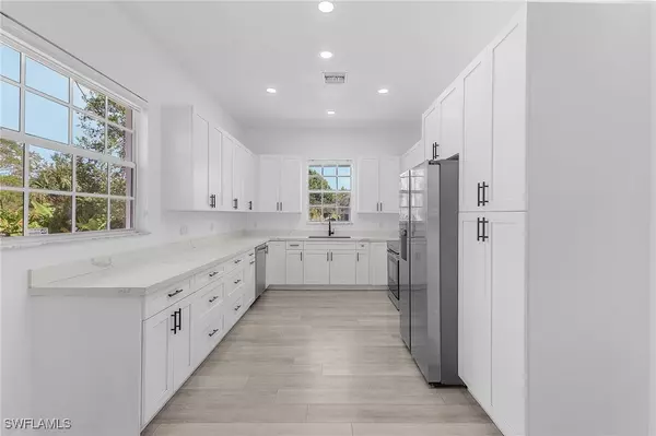 Lehigh Acres, FL 33972,1417 5th AVE