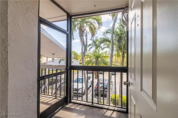 Fort Myers, FL 33908,7152 Blanquilla CT #6