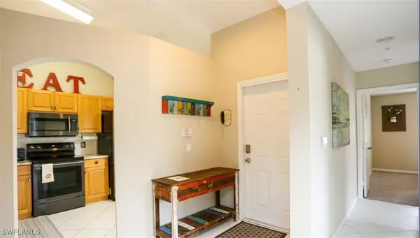 Naples, FL 34119,6645 Huntington Lakes CIR #201