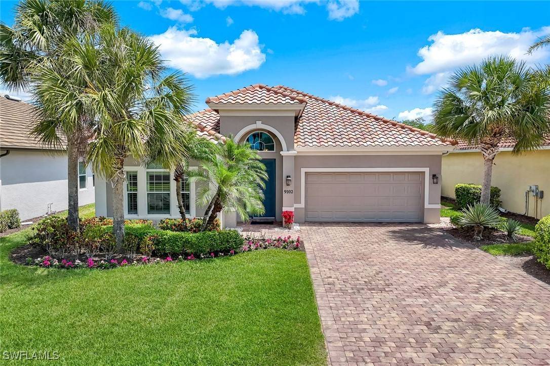 9102 Limestone LN, Naples, FL 34120