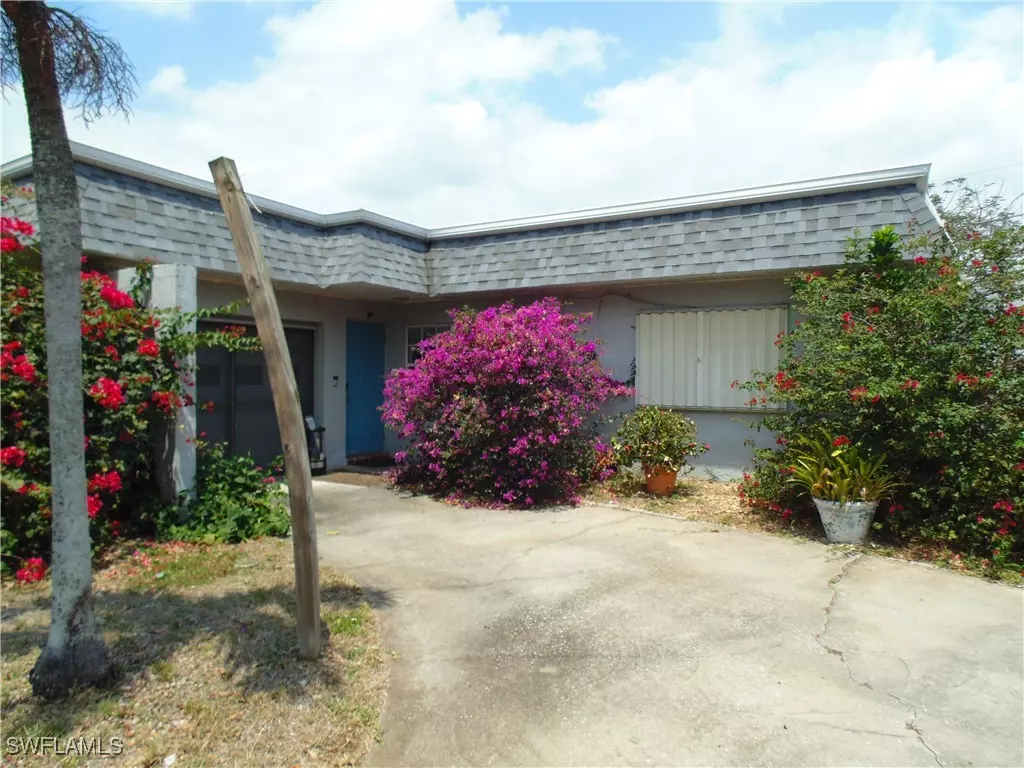 Fort Myers, FL 33967,18215 Iris RD