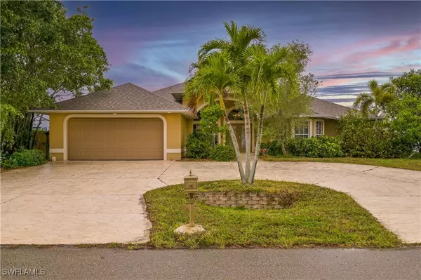 2614 SW Santa Barbara PL, Cape Coral, FL 33914
