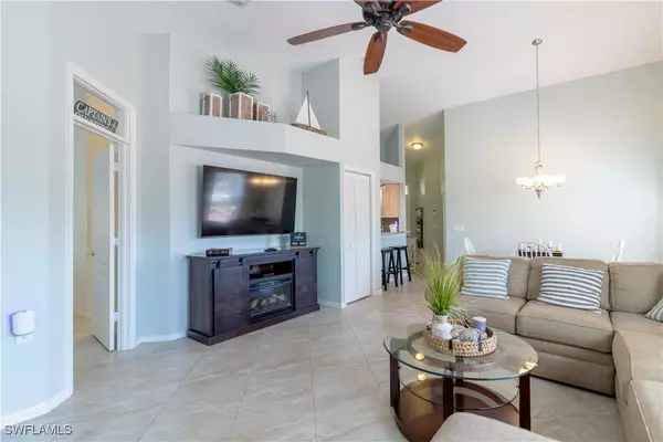 Naples, FL 34114,266 Newport DR #307