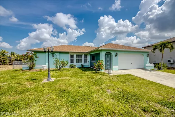 Cape Coral, FL 33909,1033 NE 2nd ST