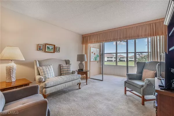 1624 Pine Valley DR #212, Fort Myers, FL 33907