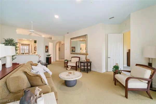 Naples, FL 34108,815 Bentwater CIR #204
