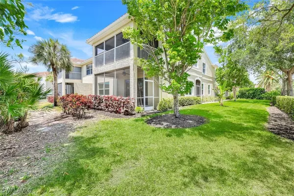 Naples, FL 34104,994 Eastham WAY #V101