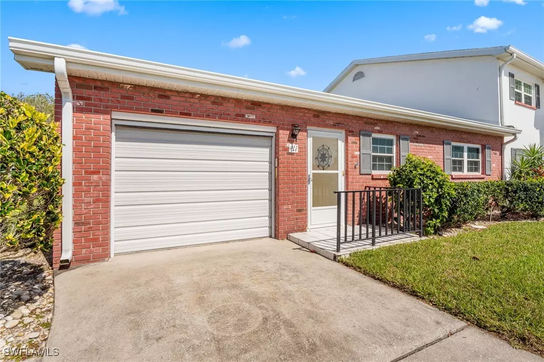 Fort Myers, FL 33919,6771 Panther LN #U1