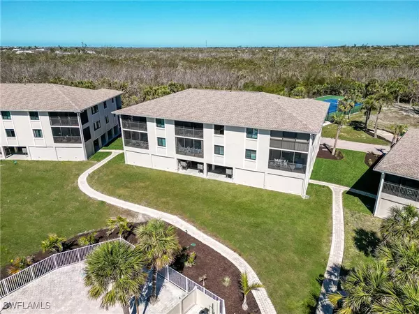 Sanibel, FL 33957,1919 Olde Middle Gulf DR #402