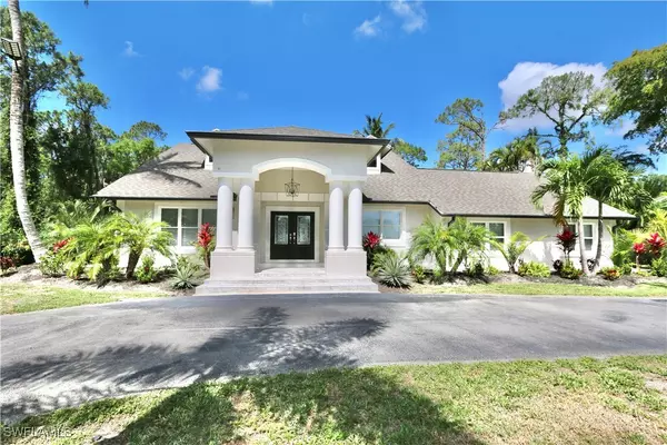 Naples, FL 34116,2061 Santa Barbara BLVD