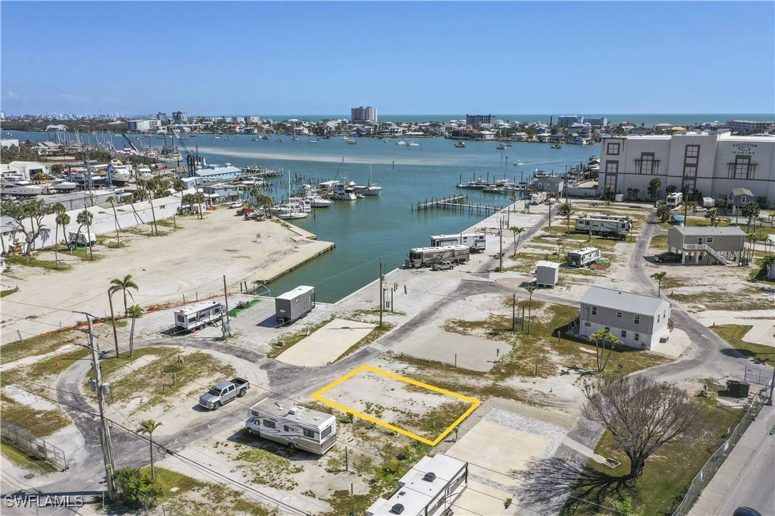 Fort Myers Beach, FL 33931,19281 #41 San Carlos BLVD