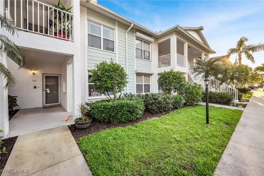 1240 Sarah Jean CIR #M102, Naples, FL 34110